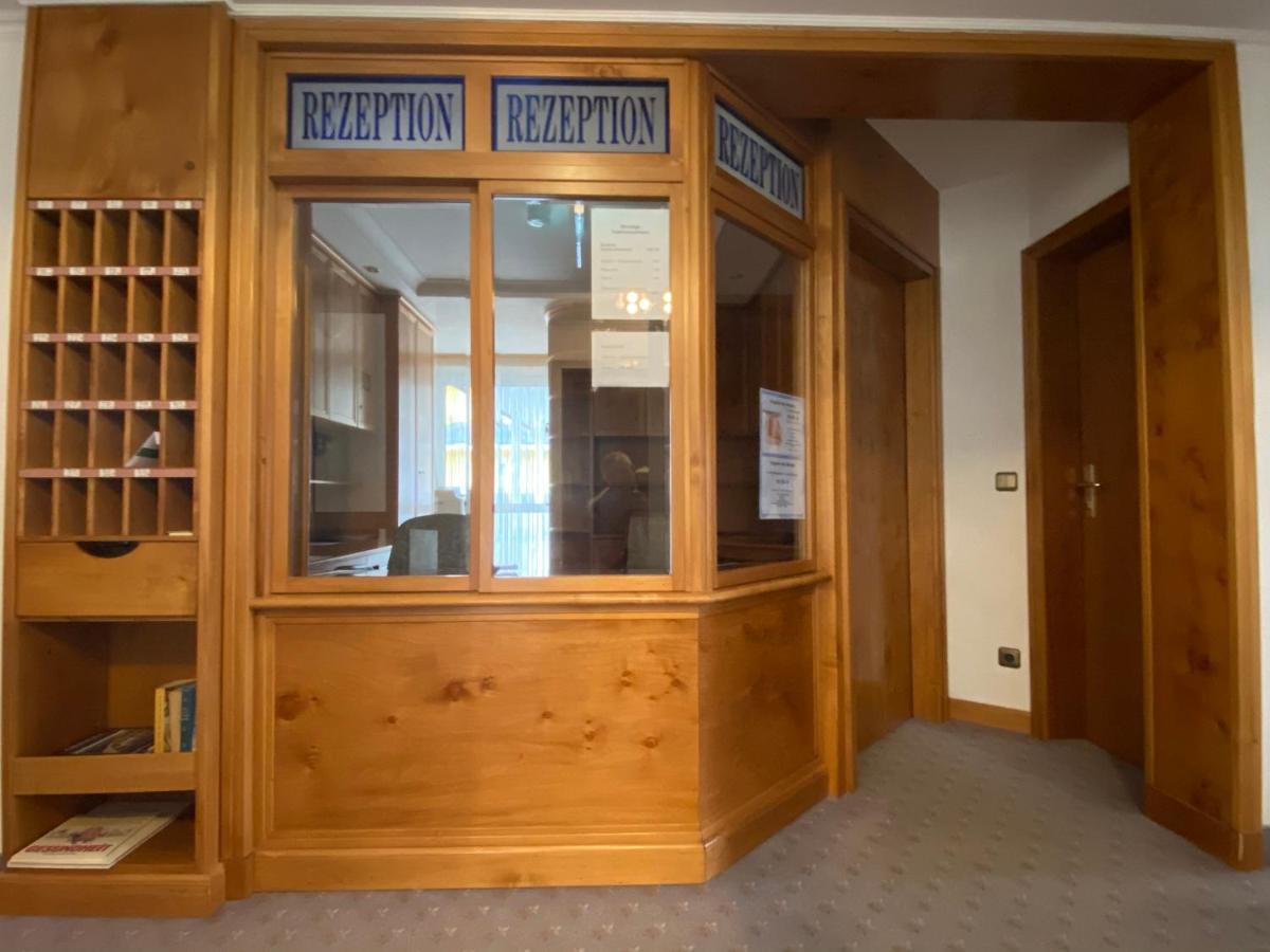 Appartementhotel Cura Апартаменты *